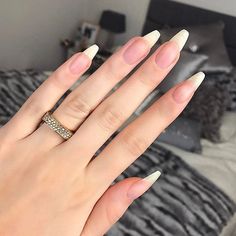 Shimmery Nails, Stars Nails, Natural Gel Nails, Nails Pastel, Acrylic Nail Shapes, Super Nails, Pastel Nails