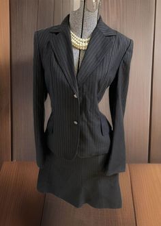 Calvin Klein Skirt Suit Size 8 Two Piece Set 31X23 Power Suit Navy Blue Flare | eBay Suit Navy Blue, Princess Kate Middleton, Power Suit, Suit Separates, Princess Kate, Strike A Pose, Two Piece Set, Skirt Suit, Kate Middleton