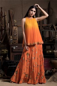 Indo Western Dress Party Wear, Jaipur City, Outfit Indian, Haldi Outfits, Chiffon Tunic, Designer Label, Stylish Party Dresses