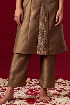 Shop for Masumi Mewawalla Brown Dupion Silk Embroidered Kurta And Pant Set for Women Online at Aza Fashions V Neck Kurta, Long Kurta, Dupion Silk, Embroidered Neckline, Kurta With Pants, Silk Embroidery, Pant Set, Embroidered Silk, Set For Women