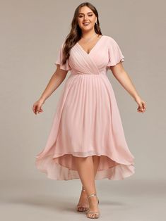 Look effortlessly chic and sophisticated in our Plus Size Double V-Neck Ruffles Sleeve Chiffon Midi... Plus Size Dresses For Wedding Guest, Plus Size Dresses For Wedding, Midi Wedding Guest Dress, Dresses For Wedding Guest, Dresses For Wedding, Ruffled Sleeves, Neck Ruffle, Fancy Dresses, Elegant Dress