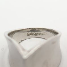 925 Sterling Silver Vintage J. Esposito Modernist Design Ring Size 5 Weight: 7.6g WELCOME TO PAWN SHOP We are an actual pawn shop and have been in business for over 25 years. Since 1990, our establishment has been serving a variety of clients by providing them with short term cash solutions and options of liquidity regarding their treasured heirlooms. Acknowledging that today′s customers are very sophisticated and are looking for a variety of investments, our acquisitions are hand-picked for our Eye Of Ra, Modernist Design, Hand Ring, Rose Quartz Stone, Id Bracelets, Pawn Shop, Pink Quartz, Quartz Stone, Hand Picked