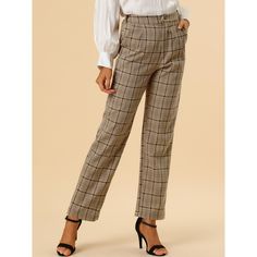 These pants are essential for dressing up or down. Lightweight fabric, covered in a plaid pattern, shapes these trendy trousers with a high-rise fit. How it is a bit high waist and how it gathers at the waist adding shape to the body. You may love everything about these trousers, from their regular fit to the elastic high-waist, which could double as a hiding mechanism for women with love handles. Style these trousers with a crop top and heels for the ultimate look. This fashionable and trendy c Trendy Trousers, Plaid Pants Women, Trendy Trouser, Trouser Pocket, Pants Elastic Waist, Long Trousers, Plaid Pants, Casual Work, Work Office