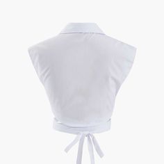 Very Cute! White Crop Blouse With Wrap Tie On The Bottom. White Crop Top For Summer Workwear, White Crop Top For Workwear In Summer, White Collared Crop Top For Summer, Beach Cotton Blouse With Collar, Collar Beach Blouse In Cotton, Cotton Vacation Blouse With Collar, White Cropped Shirt For Summer, Cotton Blouse For Vacation, White Collared Blouse For Beach