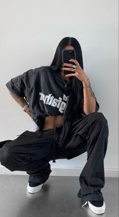 Tomboy Outfits, Tomboy Style Outfits, Tomboy Fashion, Streetwear Fashion Women, Streetwear Women, Style Streetwear, Streetwear Outfit