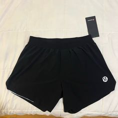 Men’s Lululemon Fast And Free Liner Less Short Black Size Large Lululemon Outfit Shorts, Lululemon Outfits, Shorts Lululemon, Lululemon Men, Mens Lululemon, Lululemon Shorts, Blue Camo, Shorts Men, Classic Man