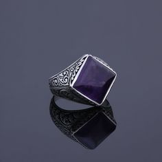 Men's AMETHYST gemstone signet ring which will give you a head turning presence. This mystic, vintage style, engraved ring has a unique design for the polished, refined, and distinguished man. Perfect for casual and formal events, it will make your friends envious as you walk into the room full of confidence and pride. Looking for a unique, one of a kind GIFT FOR HIM, groomsman gift, father's day gift, teacher day gift? Look no further. This cool blue gemstone ring is the right answer and best g Amethyst Mens Ring, Vintage Rings For Men, Gemstone Engagement Rings Vintage, Antique Mens Rings, Mens Ruby Ring, Onyx Ring Men, Byzantine Jewelry, Amethyst Wedding, Mens Gemstone Rings