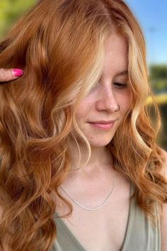 Sunkissed All Year: 25 Strawberry Blonde Hair Ideas for 2024 Strawberry Blonde Hair Ideas, Long Hair Color Ideas, Color Melting Hair, Red And Blonde, Light Strawberry Blonde, Blonde Hair Ideas, Red Blonde Hair, Strawberry Blonde Hair Color