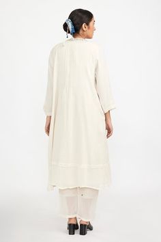 Shop for Jayati Goenka White Cotton Pintuck Robe Solid Tunic Set for Women Online at Aza Fashions Spring Long Sleeve Kurta With Pintucks, Spring Long Sleeve Pintuck Kurta, Fitted Long Sleeve Kurta With Pintucks, Long Sleeve Chikankari Kurta For Work, A Line Kurta, Printed Robe, Checkered Print, Kurta Set, Pin Tucks