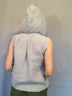 "Gray Linen hoodie with oversize hood. Linen hoodie for woman. Light softened linen top. Linen hoodie for woman from softened medium weight linen fabric. Perfect for summer or even cooler days like the top layer for T-shirt or shirt. Length of hoodie is 65 cm (25,5\") Before placing an order, check the approximate measurements given below. If you are unsure about your size or would like to adjust the length of the item, you could leave your personal measurements (height, bust, waist and hips) in Casual Linen Winter Tops, Linen Hoodie, Linen Nightgown, Linen Top Women, Linen Tunic Dress, Linen Cardigan, Hoodie Oversize, Beach Cover Ups, Festival Clothing