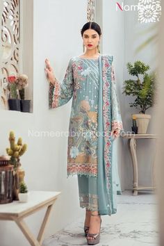 Pakistani Pathani, Pathani Salwar, Simple Suit, Thread Design, Pakistani Salwar, Salwar Kameez Online, Pakistani Salwar Kameez, Chiffon Collection, Silk Trousers