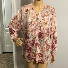 Nwot T-S Casual Long Sleeve Floral Print Cardigan, Spring Crew Neck Cardigan With Relaxed Fit, Spring Relaxed Fit Crew Neck Cardigan, Relaxed Fit Crew Neck Cardigan For Spring, Floral Print Cardigan For Fall Daywear, Spring Crew Neck Cardigan For Loungewear, Cardigan Sweater, Sweater Cardigan, Sweaters & Cardigans