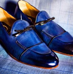 New Handmade Men Blue Leather Customize Loafer Shoes on Storenvy Blue Designer Shoes, Blue Loafers, Navy Blue Shoes, Gentleman Shoes, Leather Formal Shoes, Custom Design Shoes, Suede Leather Shoes, High Ankle Boots, Suede Moccasins