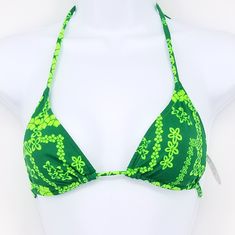 Triangle Bikini Top. Cups Are Adjustable. Ties Behind The Neck And Back. Available In Small, Medium And Large. Measurements (Approximately): Small: Bust 32"-34" Medium: Bust 36"-38" Large: Bust 40"-42" Green Lined Swimwear For Vacation, Fitted Green Hawaiian Swimwear, Fitted Green Swimwear For Vacation, Hawaiian Fitted Swimwear For Beach Season, Fitted Hawaiian Swimwear For Beach Season, Adjustable Green Swimwear For Spring, Fitted Green T-back Swimwear, Fitted Green Beachy Swimwear, Tropical Style Green Swimwear For Pool