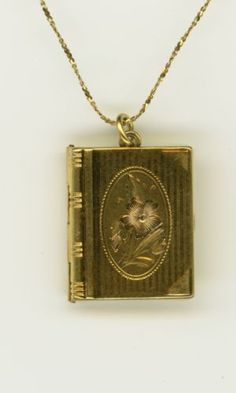 GOLD-BOOK-SHAPED-PICTURE-LOCKET-FLOWER-BLOSSOM-ETCHED-amp-NECKLACE-925-FINE-1103 Gold Medallion Locket Necklace Stamped 14k, Antique Medallion Locket Necklace Stamped 14k, Antique Gold Locket Necklace Stamped 14k, Vintage 14k Gold Locket Necklace, Vintage 14k Gold Locket Necklace Stamped 14k, Victorian Engraved Rectangular Necklace, Yellow Gold Brass Necklace For Keepsake, Antique Etched Locket Necklace For Memorial, Victorian Rectangular Locket Jewelry