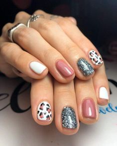 August Gel Nails Ideas, Deco Nails, Cheetah Nail Designs, Nails Glossy, Celebrity Nails, Nails Stiletto, Glazed Donut