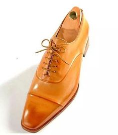 Handmade Men's Tan Cap Toe Designer Lace Up Shoes on Storenvy Mens Casual Leather Shoes, Fantasy Decor, Bespoke Shoes, Classy Shoes, Best Shoes For Men, Casual Leather Shoes, Steve Harvey, Elegant Man, Hot Shoes