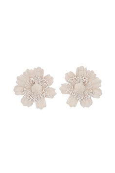 Composition:EXT: 100% PL Made in Spain. Elegant Beige Earrings For Spring, Elegant Spring Clip-on Earrings, Elegant Beige Flower Earrings For Gift, Elegant Beige Flower Earrings Gift, Chic Beige Earrings For Spring, Elegant Cream Earrings For Spring, Cream Earrings For Party, Chic Beige Earrings For Gift, Organza Flowers