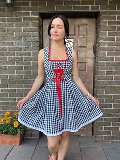 Cute tratchen  sleeveless dress. Lovelly details, fitted top and flare skirt.  100%Cotton.  Good vintage condition.  Size: 36, will fit size S. Please see measurements (lying flat): Model is size S/M and 170cm/66.9 height.  **Great Vintage condition! Perfect white! **This item will come to you freshly laundered and ready to wear. **If you want to purchase more items, please massage me, I will make a special price and delivery. Feel free to message me with any questions! Retro Fitted Sleeveless Pinafore Dress, Fitted A-line Pinafore Dress, Bavarian Dress, Dirndl Dress, Fitted Top, Special Price, Dress Clothes For Women, Flare Skirt, Workout Tops