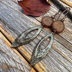 Patina Earrings with Amber Czech Glass. Includes nickel free ear wires and silicone backs.  These earrings are light weight, comfortable, simple and fun. Throw them on with a pair of jeans and a white T and they will definitely add some character! Perfect if you are going for a neutral classic look.  They are approximately 3.25 inches in length and .5 inches at the widest portion. If you would like these in a different color or size, please let me know as I also do customized orders. To view mor Patina Jewelry, Patina Earrings, Neutral Accessories, Original Jewelry Design, Jewelry Holiday, Classic Accessories, Earrings Everyday, Rustic Jewelry, Fall Jewelry