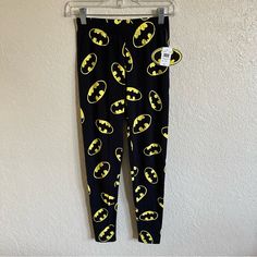 Nwt Batman Leggings. Juniors Sizing, So Runs A Bit Small For Adult. I’m 5’2” Petite Build & They’re Too Tight For My Liking. Batman Pants, Batman Outfits, Stretchy Leggings, Womens Leggings, Yellow Fashion, Bell Bottoms, Black N Yellow, Black Leggings, Colorful Leggings