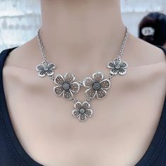 Length: 31-40cm Mode Rose, Flower Retro, Stock Flower, Rose Style, Luxury Style, Affordable Luxury, Silver Necklaces, Three Dimensional, Color Patterns