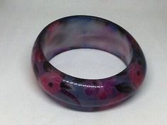 Chunky Resin Floral Wide Bangle Bracelet Purple Pink Women's, C139 | eBay Vintage Bangle Cuff Bracelet, Vintage Stretch Bangle Bracelet, Purple Bangles, Clay Bangles, Hippie Goth, Jewelry Bangles, Boho Lifestyle, Pretty Accessories, Brass Bangle