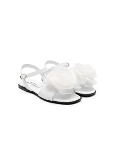 white calf leather floral appliqué open toe buckle-fastening ankle strap branded footbed flat rubber sole Sandals White, Leather Floral, Floral Applique, Open Toe Sandals, Leather Fabric, White Shoes, Girls Shoes, Leather Sandals, Calf Leather