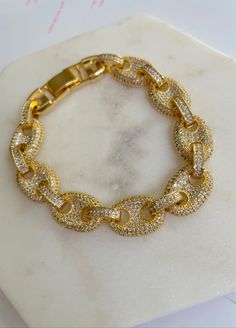 Featuring 925 gold plated metal, this elegant bracelet features a timeless pave design. Expertly crafted and designed to last, the Coffee beans pave bracelet is sure to elevate any occasion. Pave Bracelet, Elegant Bracelet, Coffee Beans, Gold Bracelet, Chain Necklace, Gold Plate, Plating, Bracelet, Chain