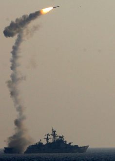 [​IMG] Brahmos Missile, Navy Pictures, Missile Silo, Pakistan Armed Forces, Military Images, Indian Navy, Cruise Missile, Military Photos, United States Navy