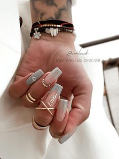 Nude gray nails. Minimalist nails