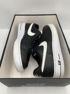 Nike Air Force 1 Black White Size 8.5. Comes in good condition ! Flaws are no box and missing 1 insole! Thanks for looking and feel free to ask questions! JJ Nike Air Force 1 Black, Black And White Nikes, Nike Shoes Girls, Black Nike Shoes, Ask Questions, Nike Air Force 1, Air Force 1, Nike Air Force, Black Nikes