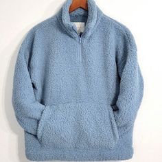 American Eagle Quarter Zip Sherpa Pullover With An Oversized Fit. Super Soft And Has No Snags Or Stains. Size Is Xs. The Cover Shot Is A Better Representation Of The Color. Nwot, Never Been Used. Took The Tags Off To Wear But Didn’t Like The Fit. Soft Textured Blue Sweater For Winter, Oversized Light Blue Sweatshirt For Winter, Blue Fleece-lined Sweatshirt For Winter, Cozy Fit Sherpa Sweatshirt For Winter, Casual Sherpa Sweatshirt For Winter, Light Blue Winter Tops With Pockets, Blue Fleece-lined Outerwear For Loungewear, Blue Winter Tops With Pockets, Cozy Tops With Pockets For Cold Weather