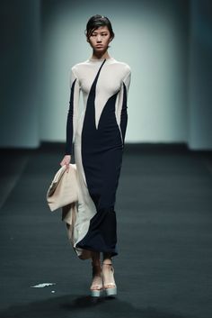 Alberto Zambelli & Istituto Marangoni Ready To Wear Fall Winter 2016 Shanghai Live Fashion, Derek Lam, Magazine Photography