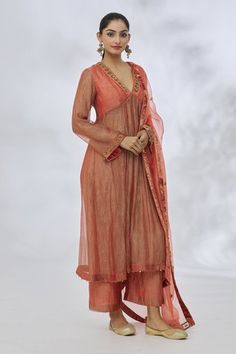 Shop for Itrh Peach Silk Tissue Placement Embroidered Anarkali Set for Women Online at Aza Fashions Kurta And Lehenga, V Neck Anarkali, Kurta Lehenga, Placement Embroidery, Golden Coin, Lehenga Skirt, Embroidered Neckline, Silk Organza, Fabric Silk