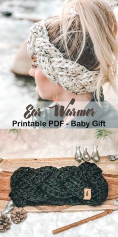 Looking for a cozy crocheted handmade gift to make? Any of these crochet ear warmer patterns would be perfect gift. Most of the ear warmer crochet patterns have matching scarves or cowls too. Keep warm this winter. Bandeau Au Crochet, Girls Hat, Bonnet Crochet, Crochet Ear Warmer, Crochet Gratis, Knitted Headband, Crochet Simple