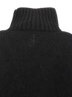 47% sheeps wool, 35% alpaca, 18% acyrlic Moncler Sweater, Pocket Sweater, Latest Sweater, Leather Pocket, Roll Neck Sweater, J W Anderson, Burgundy Sweater, Knitwear Men, Engraved Logo