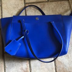 Cobalt Blue Leather Bag. Best Color! Used A Handful Of Times, Shoulder Bag With Great Space Blue Leather Bag, Best Color, Tory Burch Bags, Tory Burch Bag, Blue Leather, Cobalt Blue, Cobalt, Bucket Bag, Tory Burch