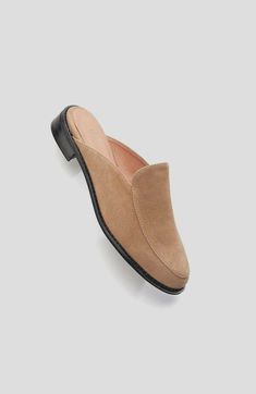 The versatility of a classic loafer in an easy backless flat. Lightly padded insole.  Camel is suede.  Size: 9 (US) STYLE NO: 136001 Brand 100% NEW and AUTHENTIC! in J. Jill Box! Stylish and Super Comfortable! Loafer Mules, Suede Loafers, Comfortable Shoes, Mule Shoe, Camel, Shoe Accessories, Loafers, Women Accessories, Women Shoes