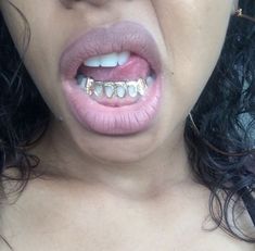 Gangsta Grillz, Girl Grillz, Grillz Teeth, Susan Shaw, Gold Grill, Gold Grillz, Grills Teeth, Makeup Glam, Teeth Jewelry