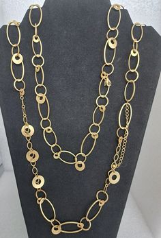 Elevate your fashion game with this stunning Retired Premier Designs Jewelry INFUSION necklace. The necklace features an elegant matte gold tone oval link chain with an adjustable lobster closure. With a length of 28 inches and 3" extender, this necklace adds a touch of class and sophistication to any outfit. This necklace is perfect for any occasion, be it Mother's Day, anniversary, or birthday. It's a must-have for anyone who wants to look stylish and trendy. Don't miss out on the chance to ow Gold-tone Metal Long Chain Necklace, Gold-tone Long Metal Chain Necklace, Gold Oval Link Chain Necklace For Party, Gold Oval Necklace For Party, Oval Gold Necklace For Party, Gold Metal Long Necklace, Oval Gold Metal Necklace, Gold Long Necklace With Metal Chain Style, Gold Link Necklace