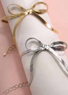 bow necklace Bow Bracelet, Bow Necklace, Purse Accessories, Gifts Holiday, Bag Dress, Tee Dress, Men's Collection, Silver Bracelets, Herringbone