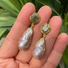 Handcrafted in 925 sterling silver  Gold plated  Blush baroque pearls. Moss agate  44x16mm Weight 11 grams Natural Blush, Moss Agate, Baroque Pearls, Sterling Silber, Post Earrings, Jewelry Earrings Dangle, Silver Gold, Etsy Earrings, Agate