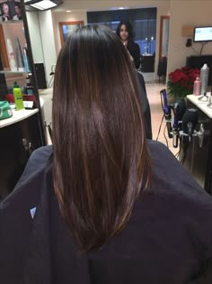 Layered Hair Cuts For Long Hair, Brown Hair Inspiration, Hair Color Options, Hair Color Streaks, Gorgeous Hair Color, Hair Streaks