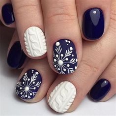 Snowflake Nail Art, January Nails, Trendy Nail Art Designs, Sweater Nails, Pretty Nail Designs, Snowflake Nails, Christmas Nails Acrylic, Winter Nail Art, Trendy Nail Art