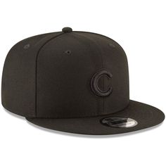 Head to the ballpark sporting this elite Chicago Cubs Black on Black 9FIFTY Team Snapback adjustable hat from New Era and take the title as the #1 fan! With an all-black color and sweet raised embroidery, this cap will help fellow fans spot your team pride from across the crowd. Cheer on your beloved Chicago Cubs in style by adding this quality cap to your look! One size fits most Six panels with embroidered eyelets High Crown Material: 100% Polyester Snapback Surface washable Contrast color und Black Flat Brim Snapback Hat For Baseball Season, Black Fitted Hat With Flat Brim For Sports, Black Fitted Hat With Flat Brim For Sports Events, Black Flat Brim Fitted Hat For Sports Events, Black Fitted Hat For Baseball Season, Black Flat Brim Hat For Baseball Season, Classic Black Fitted Hat For Sports, Classic Black Baseball Cap For Sports, Classic Black Snapback Hat For Sports Events