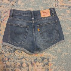 Levi's highwaist jean shorts waist 26" High-waisted Jean Shorts With Pockets, Retro High Waist Jean Shorts With Built-in Shorts, Retro High-waisted Jean Shorts With Built-in Shorts, Retro Jean Shorts With Pockets, Retro Jean Shorts With Belt Loops, Retro High Waist Jean Shorts With Belt Loops, Retro High-waisted Shorts With Belt Loops, Retro High Waist Medium Wash Shorts, Retro High-waist Medium Wash Shorts