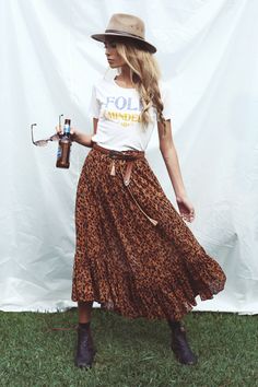 YUH Looks Hippie, Rok Outfit, Stile Boho Chic, Look Boho Chic, Dressy Dress, Fest Outfits, Mode Hippie, Estilo Hippie, Boho Style Outfits