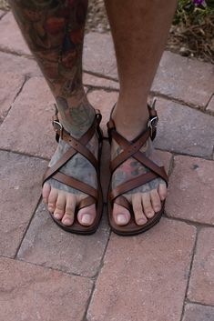 We craft  our sandals with very high quality Latigo leathers and have laminated ortho insole materials and arches that take the form and shape of your foot within about a week of wear. A crepe neoprene lightweight bottom sole caps off the sandal for a soft and comfortable ride and wraps around your foot with fully adjustable straps and buckles, customizing the feel you choose.. Our Sandals are a very high quality craftsmanship that cannot compete with the pricing of the less expensive sandals yo Men Leather Sandals Fashion, Gladiator Sandals For Men, Gold Gladiator Sandals, Herren Style, Strappy Leather Sandals, Mens Shoes Sandals, Leather Craftsmen, Summer Boots, Mens Leather Sandals