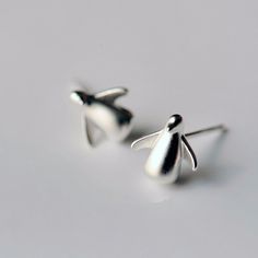 This Listing Comes With One Pair Of Silver Alloy Penguin Stud Earrings As Pictured. Let Me Know If You Have Any Questions; Happy To Help! Grad Earrings, Penguin Earrings, Penguin Jewelry, Fashion Earrings Studs, Cartoon Penguin, Stud Earrings Women, Stud Fashion, Quirky Earrings, Ghost Earrings